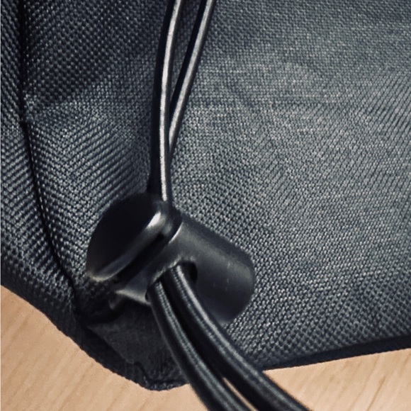 Peloton Backpack Knapsack - Black - Picture 4 of 5